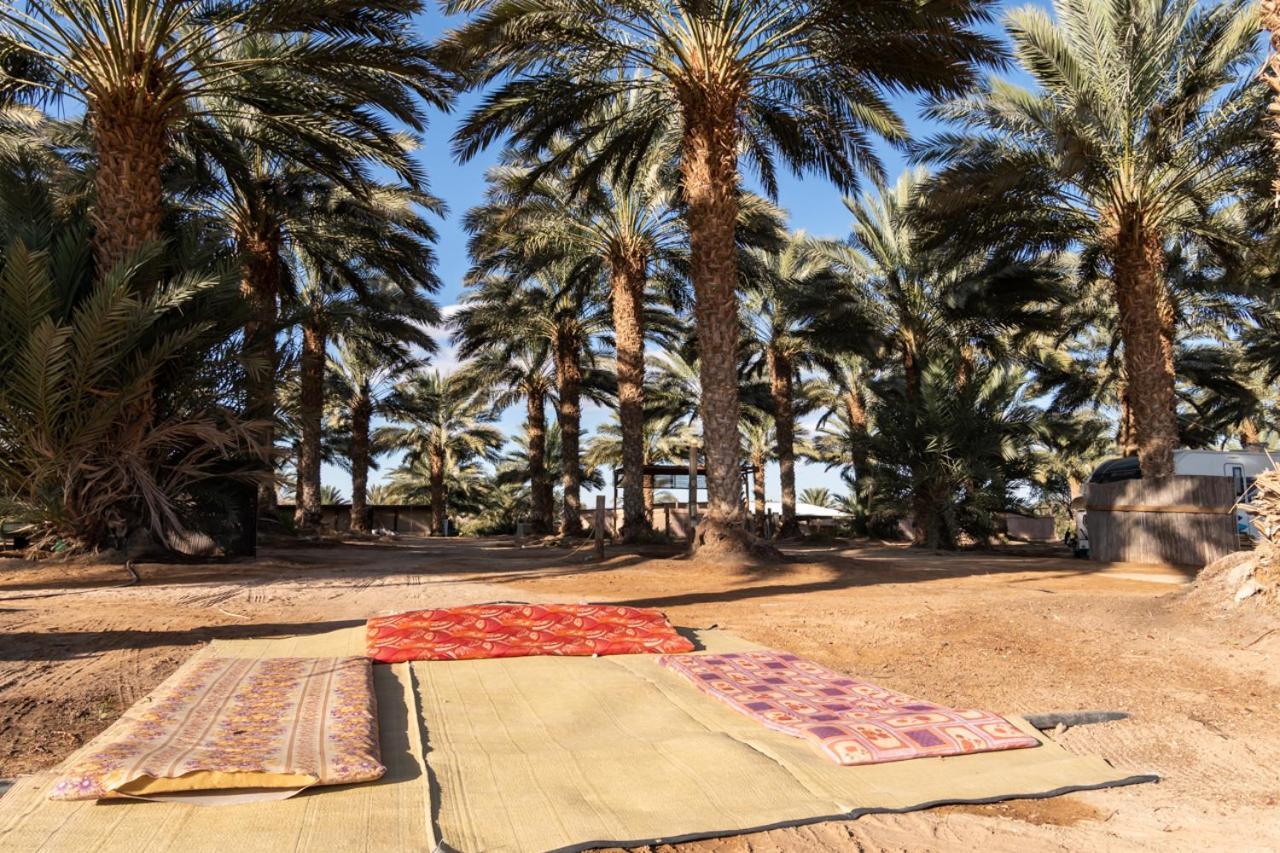 Ras Hasita Hotel Hazeva Buitenkant foto