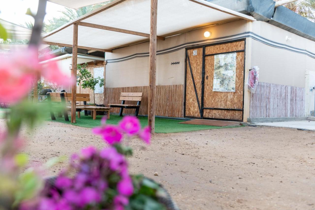 Ras Hasita Hotel Hazeva Buitenkant foto